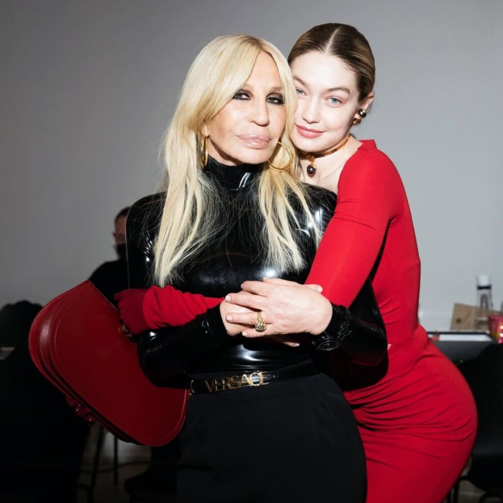 Cuántos años tiene Donatella Versace
