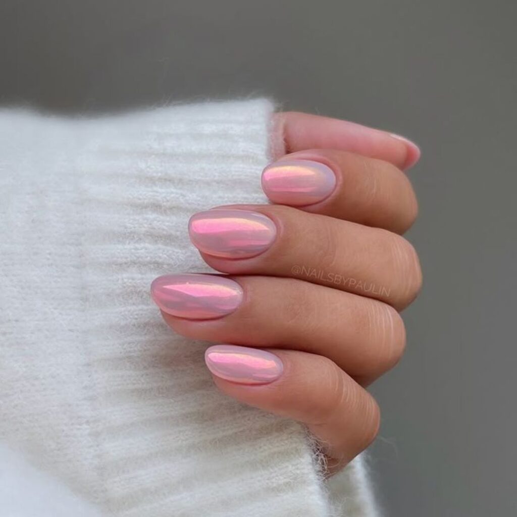 ideas de manicura coreana con efecto aurora