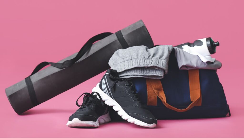 Las prendas básicas para usar en el gym que no deben faltar en tu closet