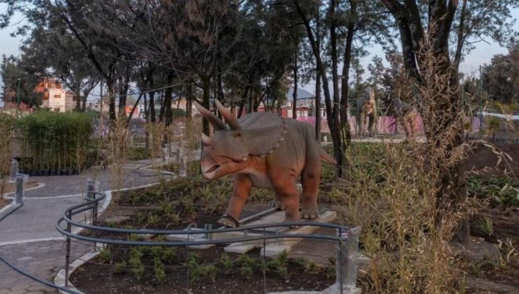Cuál es el mejor parque de dinosaurios de CDMX