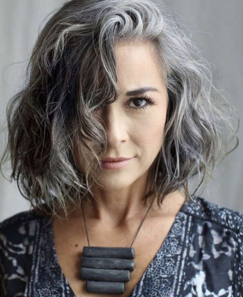 Cómo se llama la tendencia de dejarse las canas