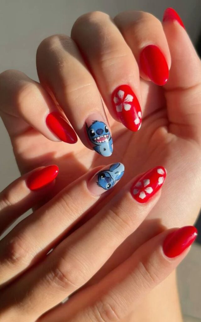 diseños de uñas inspirados en Lilo y Stitch