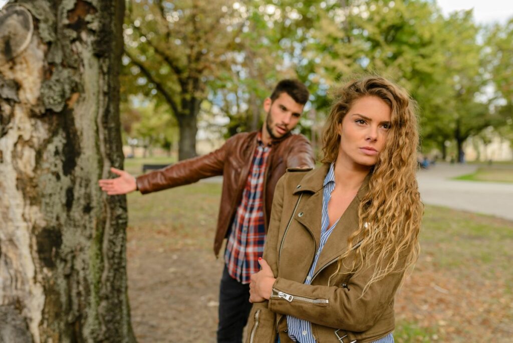 cómo quitar el enojo a la pareja por el whatsapp