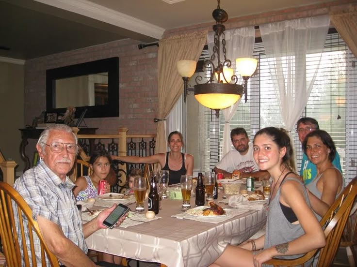 Cómo conocer a la familia de mi novio