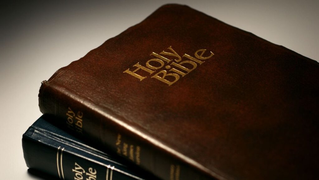 fragmentos de la biblia para felicitar a alguien