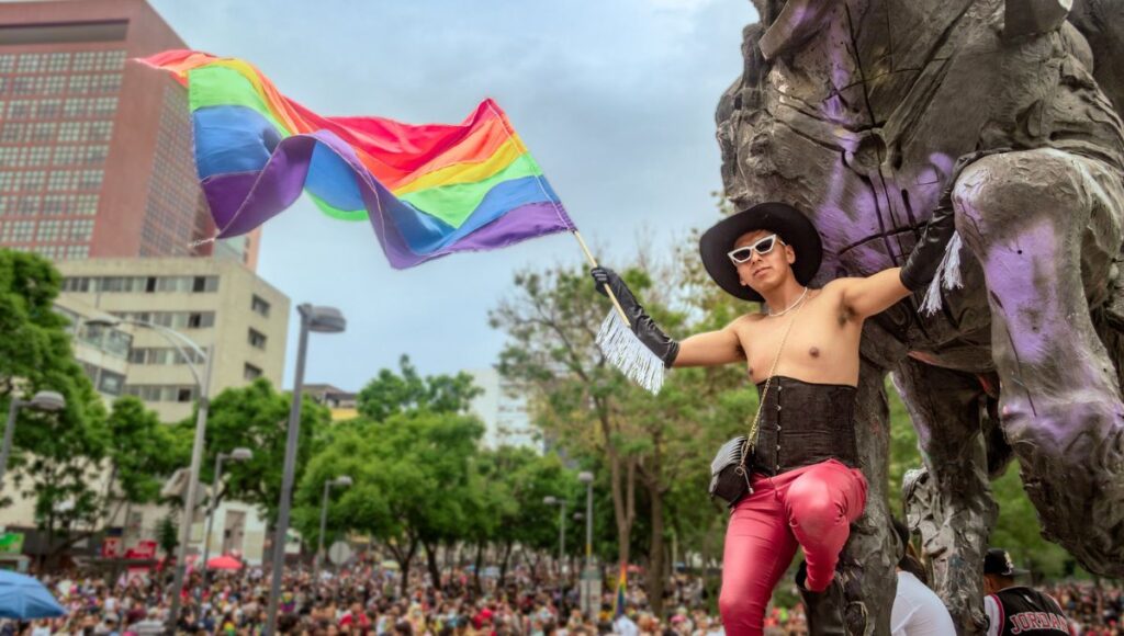 La historia del origen del Día Internacional del Orgullo LGBT