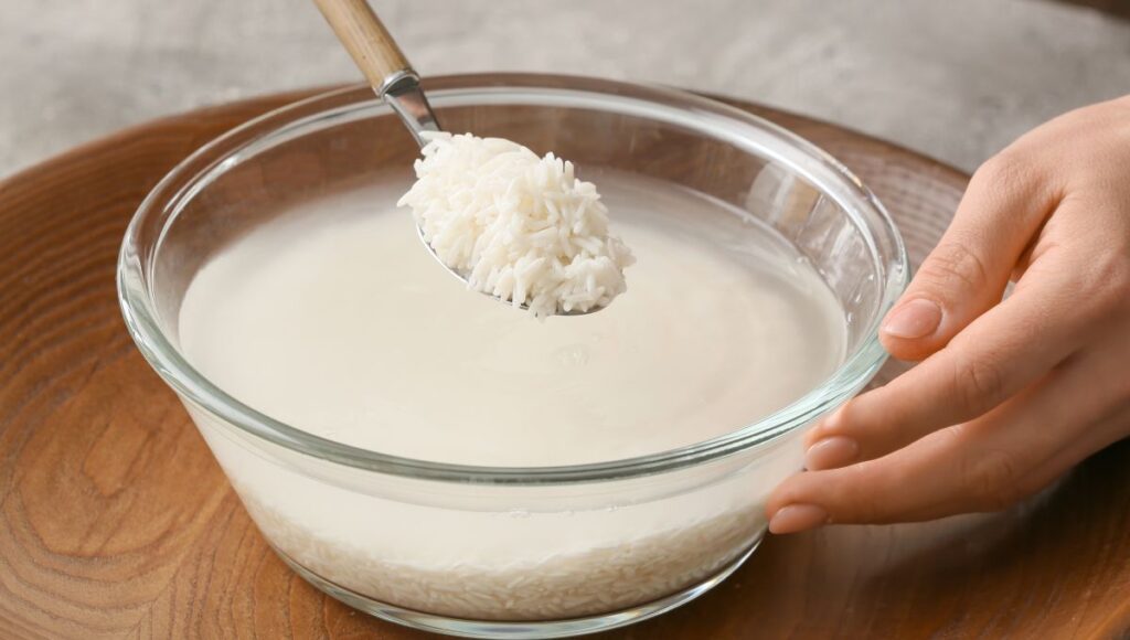 El agua de arroz es el secreto japonés para tener un cabello brillante
