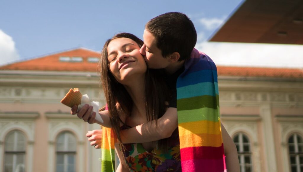 Las mejores frases para celebrar que el amor es amor