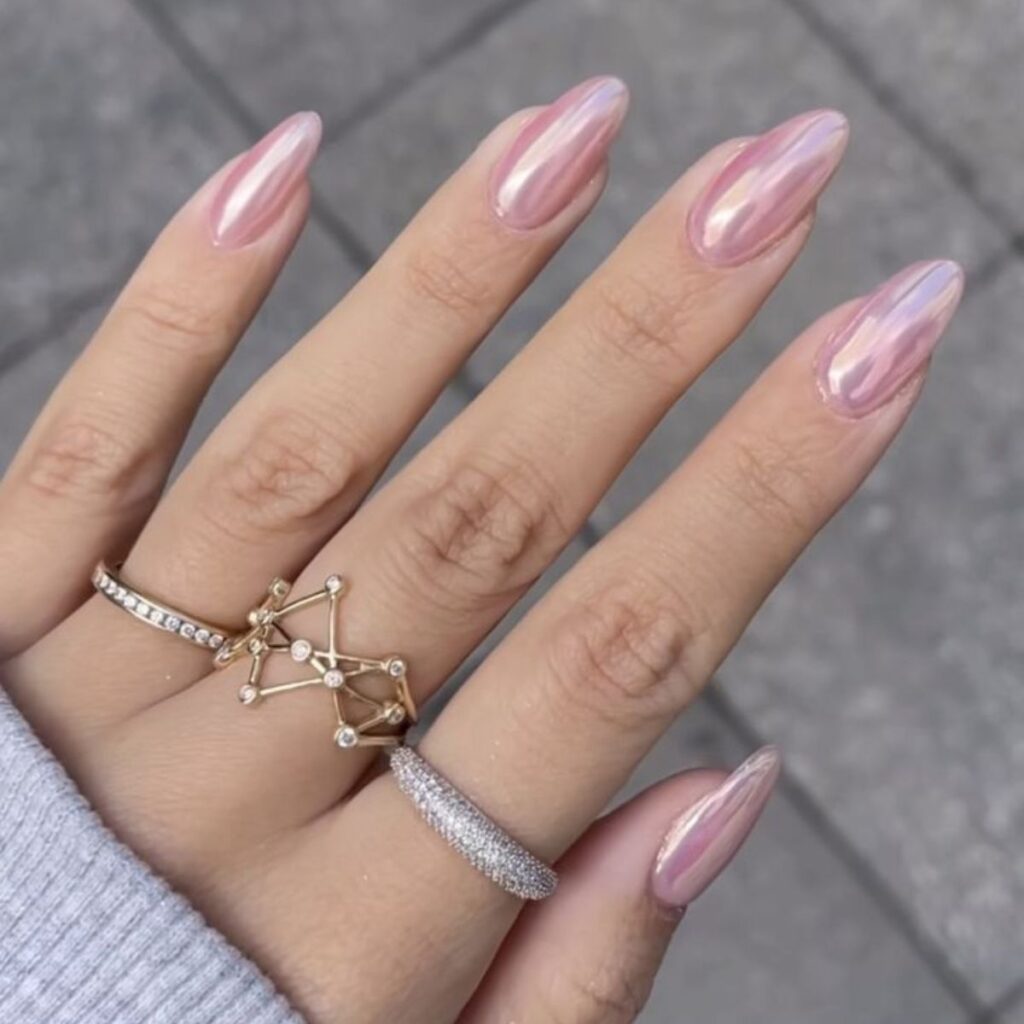 Las princess nails, la nueva tendencia de manicura para uñas femeninas y elegantes