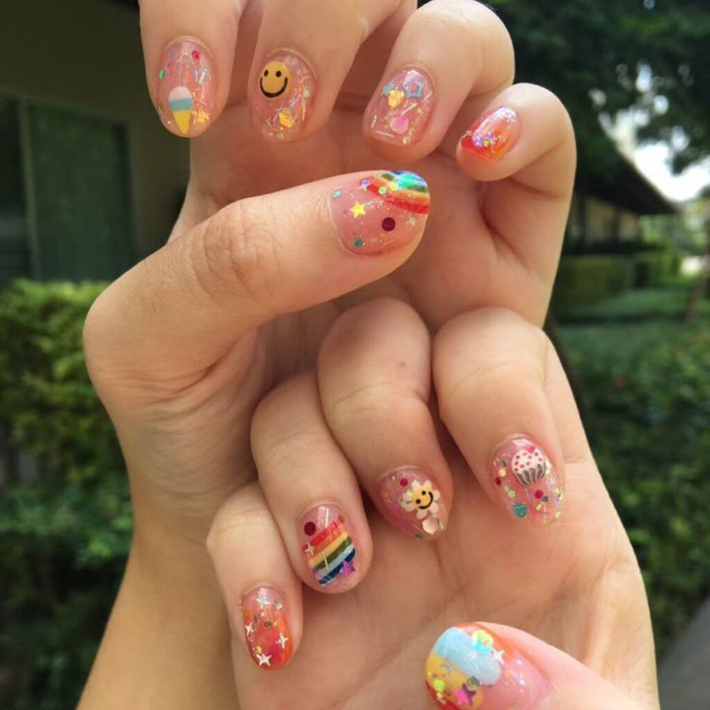 Ideas de uñas de arcoíris para el pride 2025