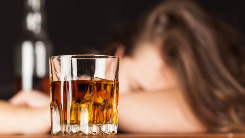 Beneficios de dejar de tomar alcohol un mes