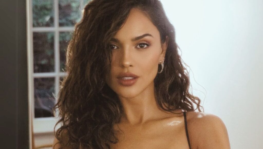 eiza gonzalez cabello natural