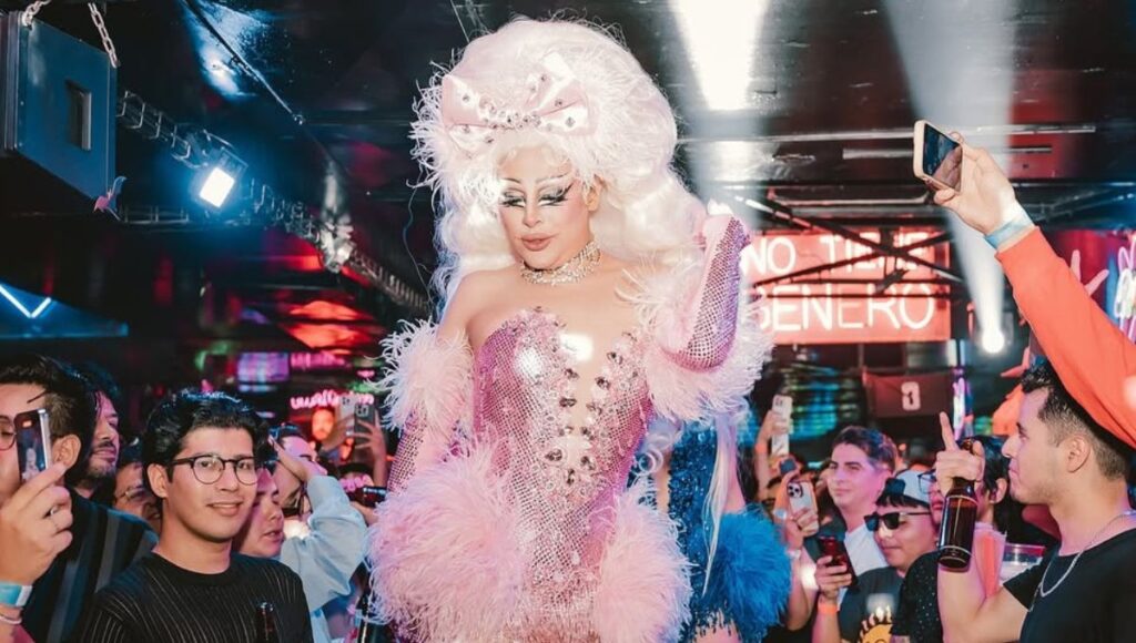 Qué bares LGBT+ hay en CDMX