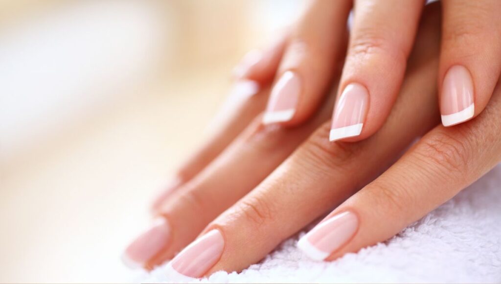 Qué hacer si se me rompe una uña de mi manicura