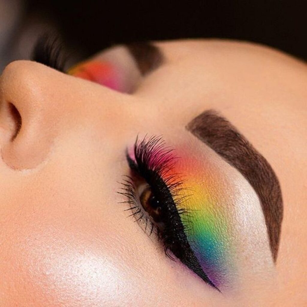 maquillaje para la Marcha LGBT+ sombras