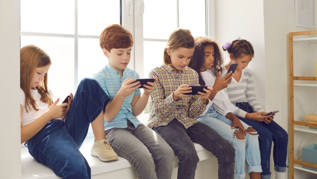 problemas de salud mental en niños celulares y pantallas