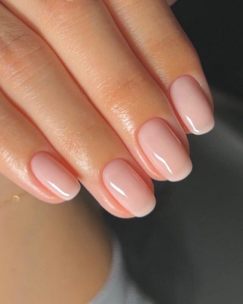 Soap nails uñas cortas y limpias rosas