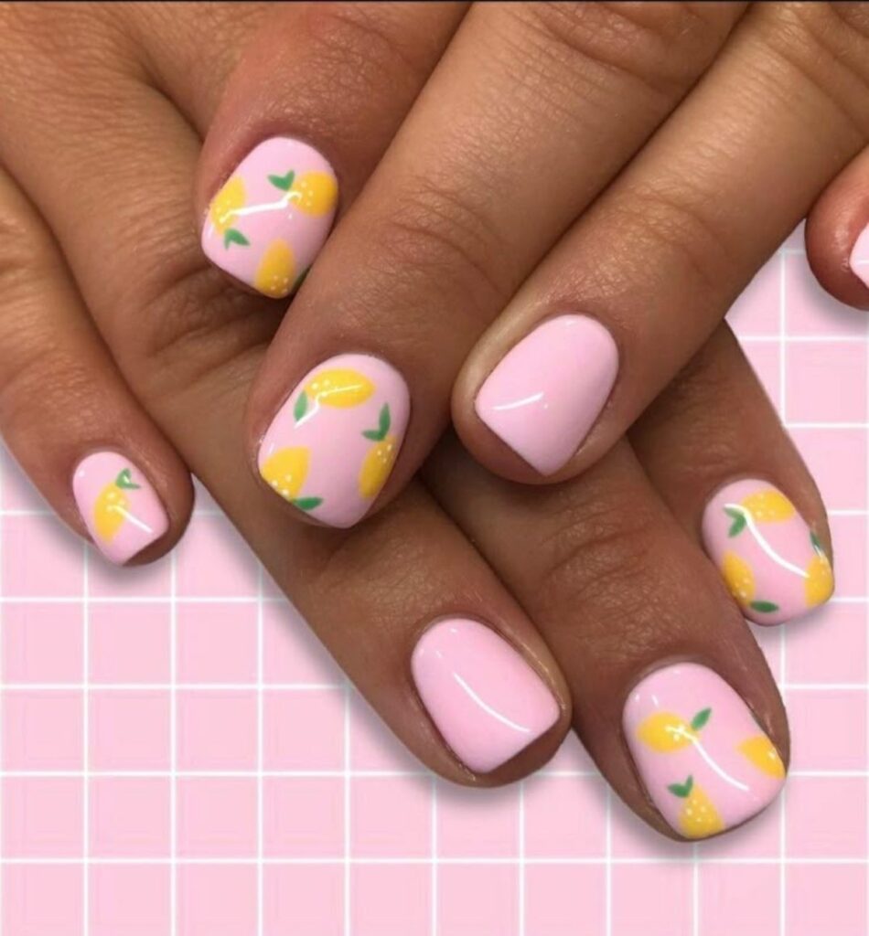 Uñas coloridas para verano