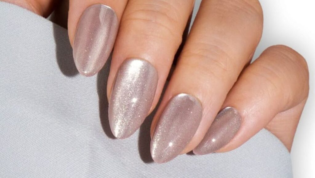 Velvet nails la mejor tendencia de uñas