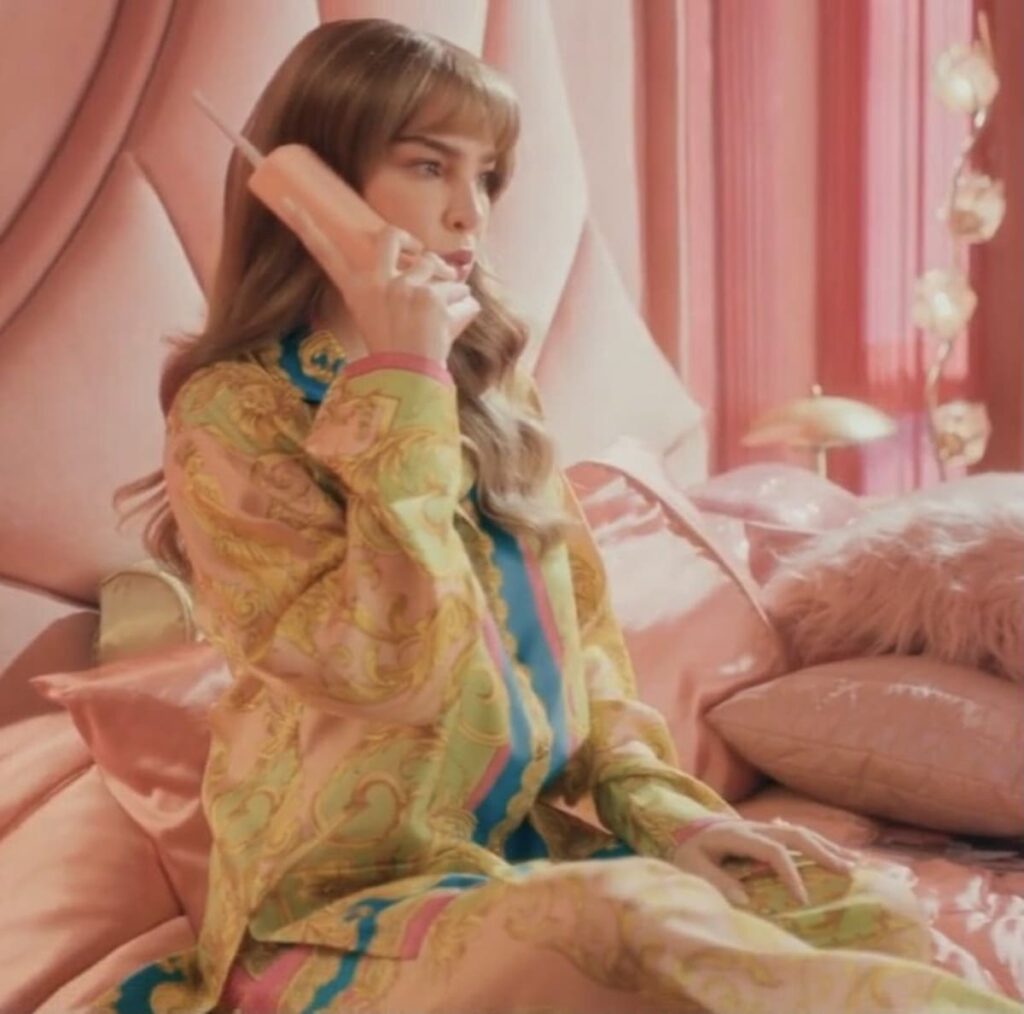 Vestido de Belinda en Mentiras, la serie