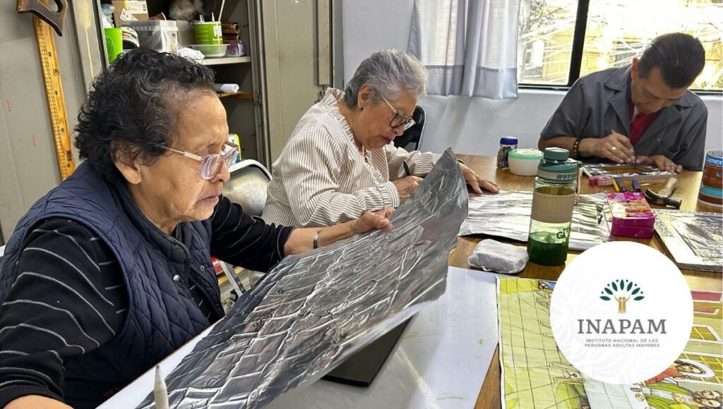 El programa del INAPAM que le da a los adultos mayores 14 mil pesos