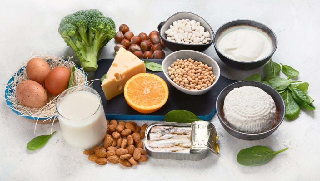 Qué alimentos son ricos en vitamina D y calcio