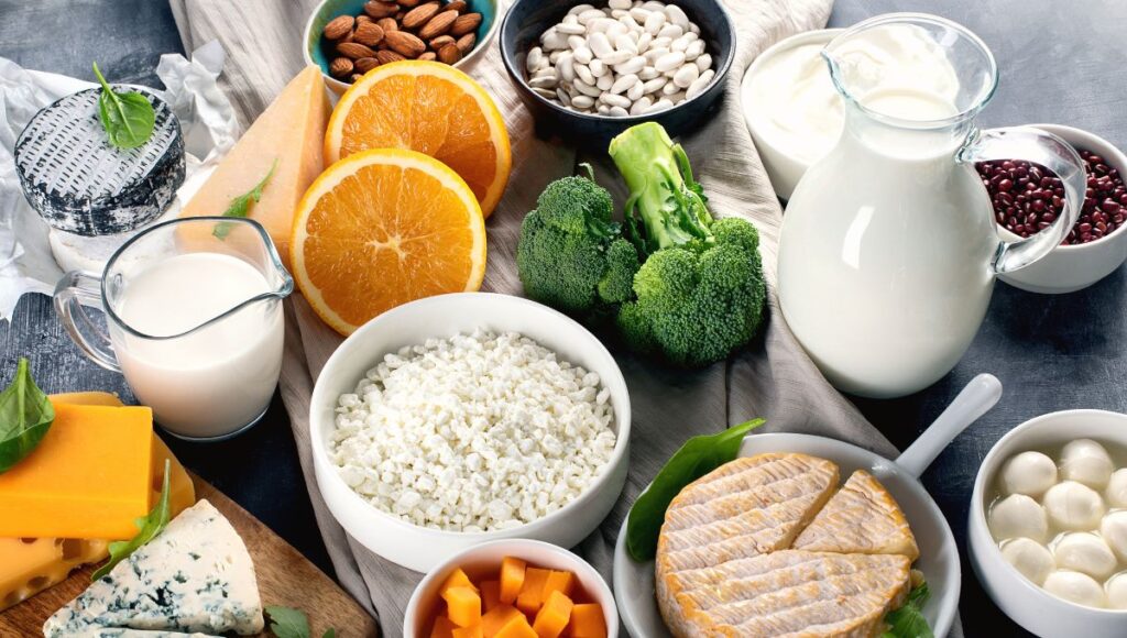 Qué alimentos son ricos en vitamina D y calcio