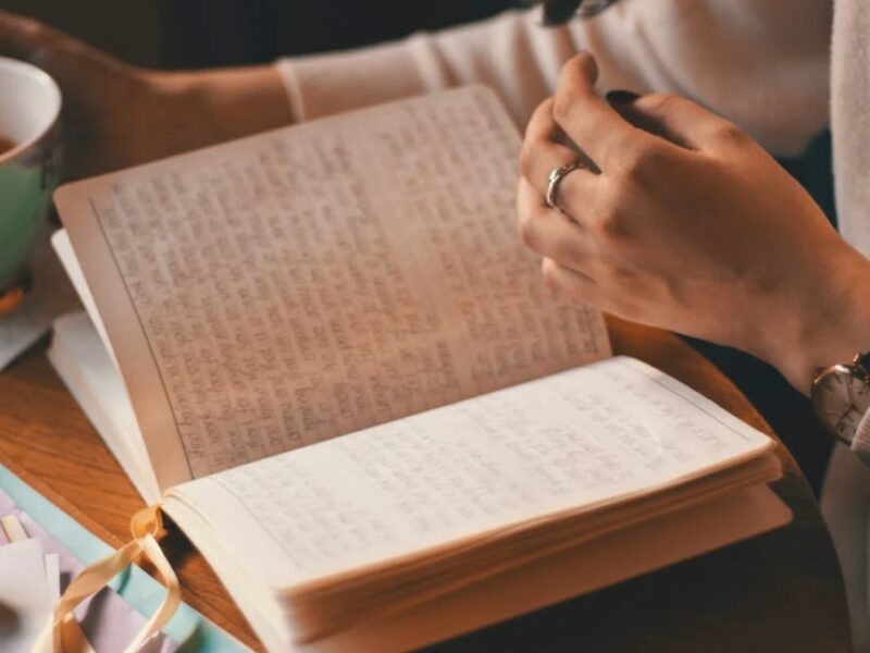 así puedes hacer journaling para no tener ansiedad