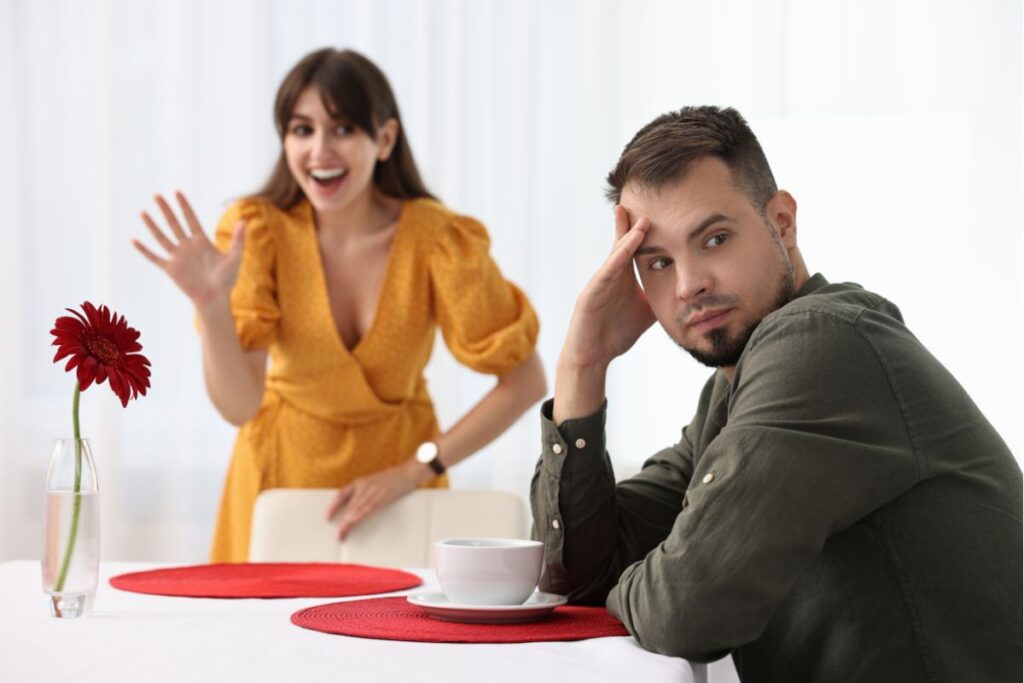 porque mi pareja no me presenta con sus amigos y familia