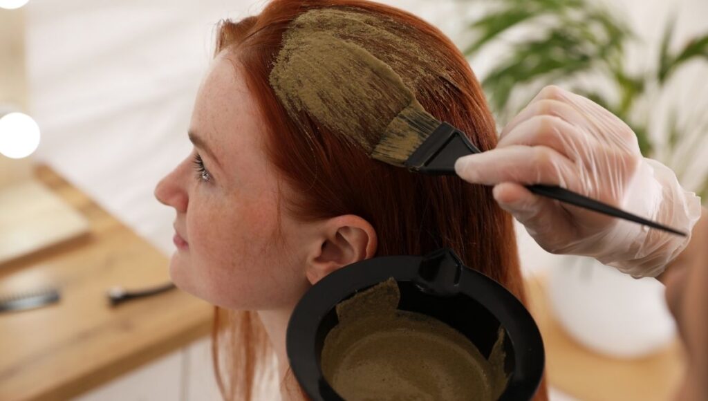 Tinte de canela para aclarar el cabello