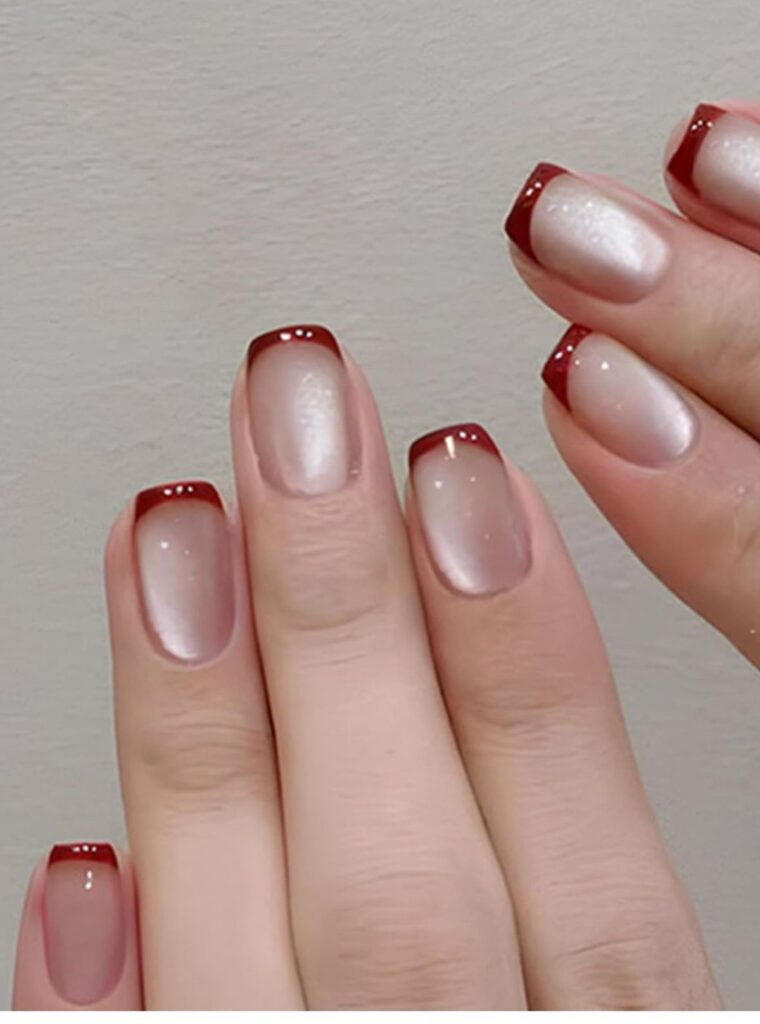 Ideas de manicura Mini francesa 2026 roja ojo de gato