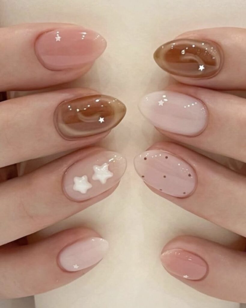 diseños de uñas cortas elegantes para llevar en abril de 2026