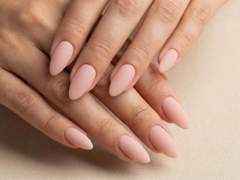 Uñas Acrílicas Rosas: 7 Diseños Sencillos y Elegantes