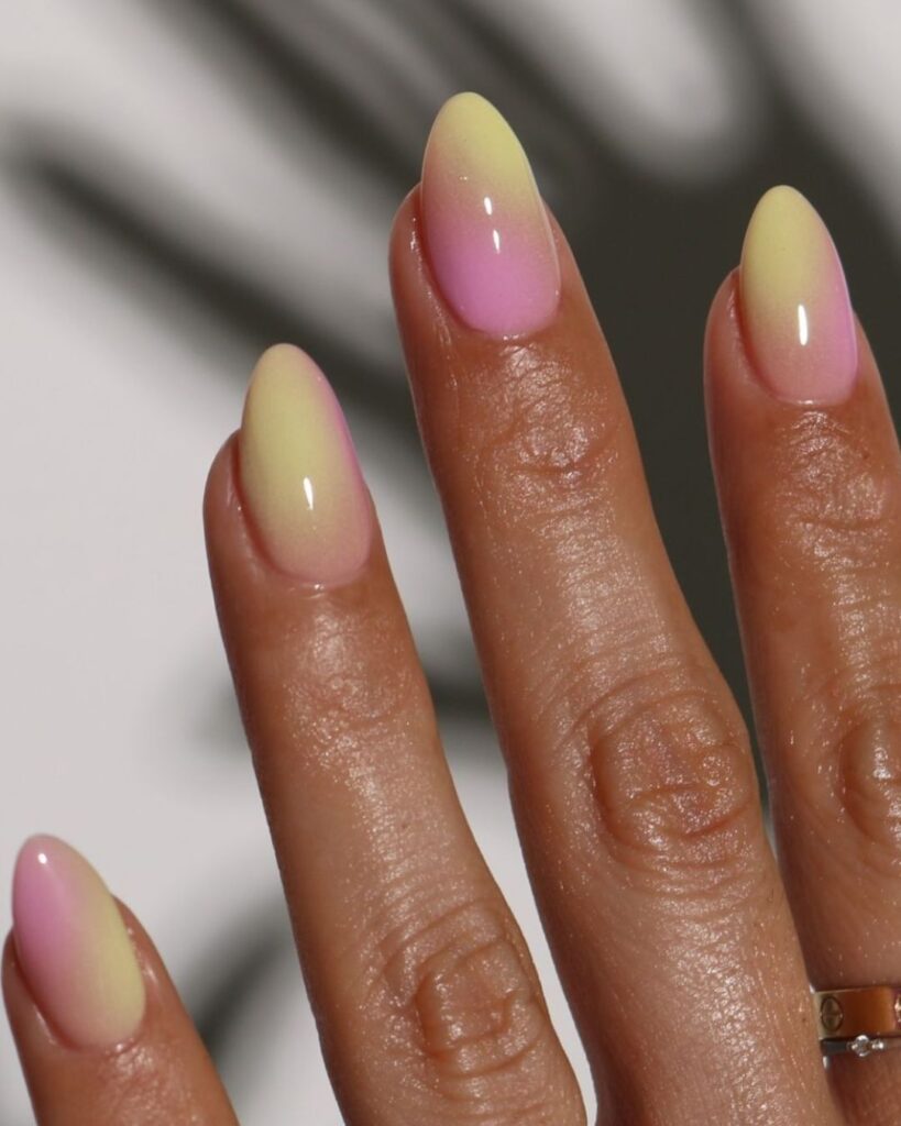 diseños de uñas en tendencia para marzo 2026