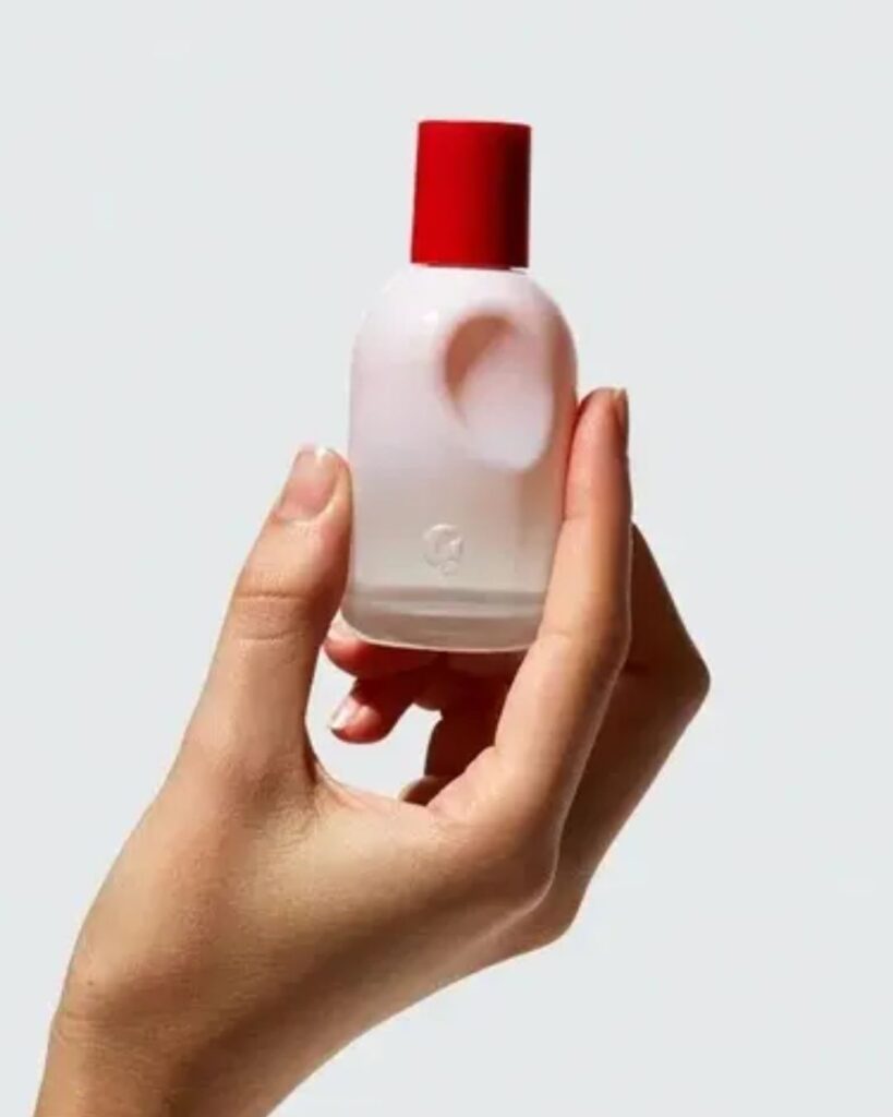 Perfumes de mujer con olor a limpio los más buscados en 2026 y por qué huelen así