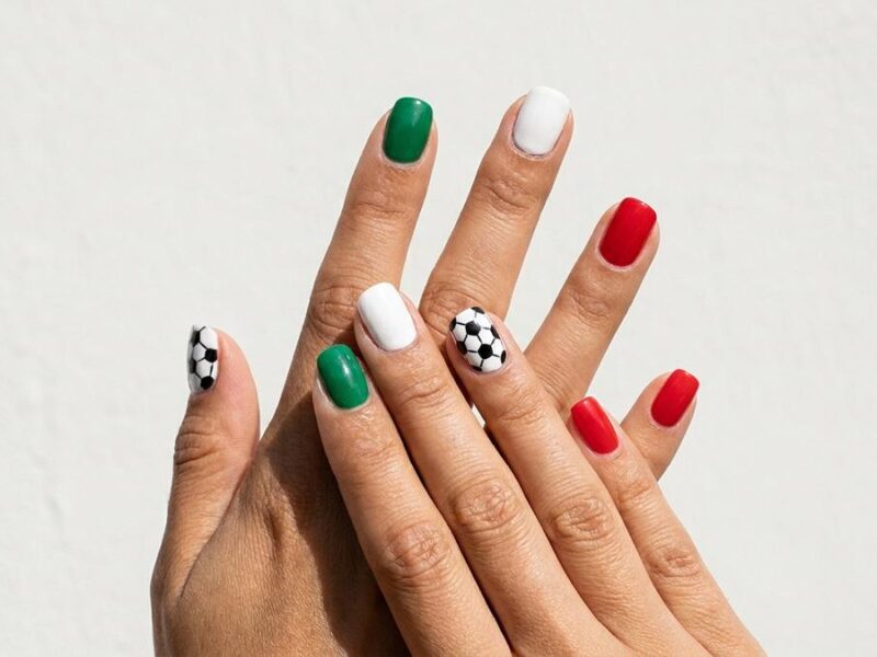Diseños de Uñas del Mundial: 13 Ideas con Estilo Futbolero