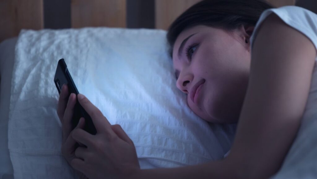 personas con problemas de sueño dormir pueden subir de peso